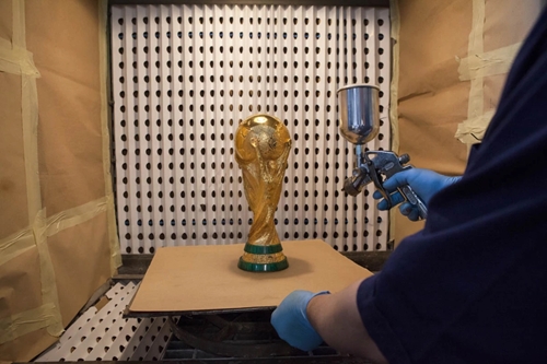 Ghé thăm nơi chế tác cúp vàng World Cup